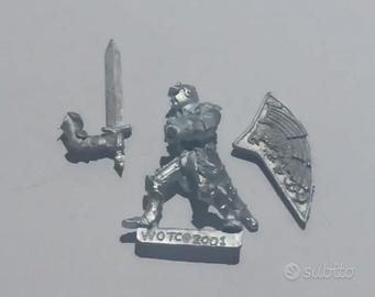 Dungeons & Dragons -MINIATURA - PALADINO UMANO -