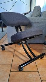 Sedia Ikea con appoggio per ginocchia