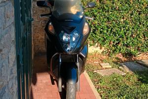 Honda Silver Wing 400