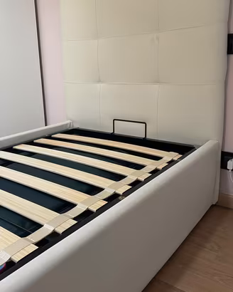 Letto singolo con contenitore
