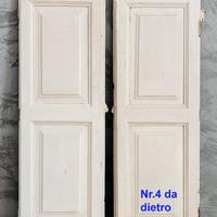 Persiana in legno con due ante