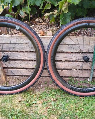 Cerchi in carbonio Reynolds Ar41 
