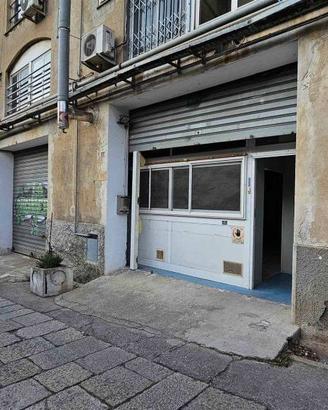 Immobile di 123 m² con 2 locali a Genova