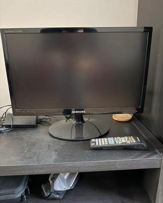 Tv samsung 24”