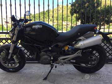 Ducati monster 696 nera