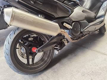 Scarico per T-Max