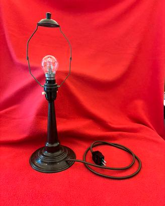 Lampada in bachelite