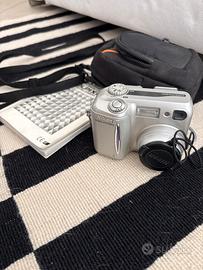Nikon 885 colpix