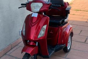 Scooter elettrico anziani o disabili