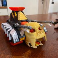 Vintage Voltron defender of universe skull tank