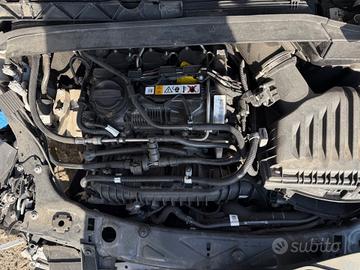 Motore BMW Serie 2 218 1.5 Benz. (B38A15A)