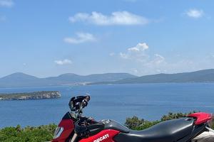 Ducati hypermotard 796