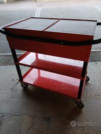 carrello porta attrezzi