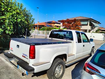 GMC SIERRA 4X4 V8 TURBODIESEL ASI