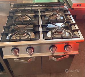 Cucina 4 fuochi.