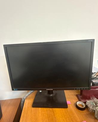 Monitor Samsung 22” LED