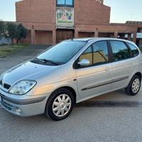 Renault Megane Mégane Scénic 1.9 dTi cat RXE