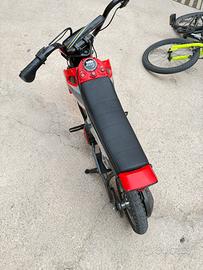 Moto gross