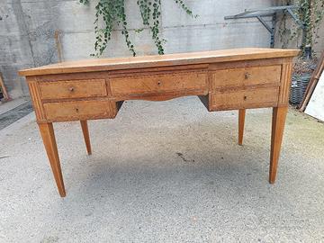 scrittoio Luigi XVI lastronato 