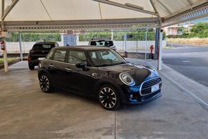 Mini 1.5 Cooper 5 porte ** Navi - Full Led **
