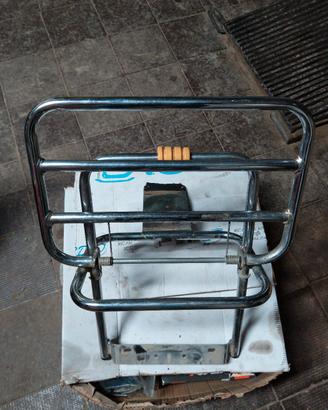portapacchi posteriore cromato vespa Px