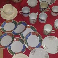 Lotto tazzine caffè piattini ceramiche e porcellan