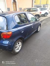 AUTO TOYOTA YARIS RESTYLING