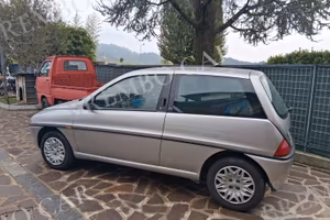 Lancia Y 1.2i 16V cat LX