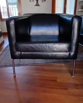 Poltrona ikea KLAPPSTA in pelle nera