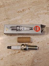 Candela NGK 94716 PLKR7B8E per Mercedes-Benz