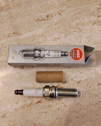 Candela NGK 94716 PLKR7B8E per Mercedes-Benz