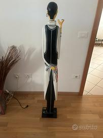 Statua cameriere