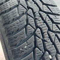 gomme Nokian 4 invernali usate 155/65/14