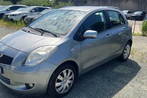 Toyota Yaris 1.3 5 porte M-MT Sol