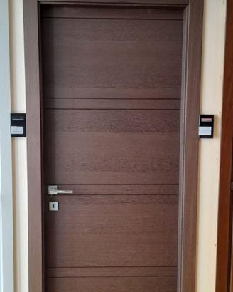Porta esposizione negozio