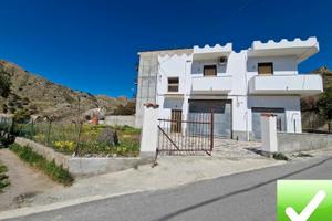 Villetta Indipendente 2 Livelli +Terrazzo + Corte