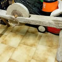 Mola affilacoltelli antica