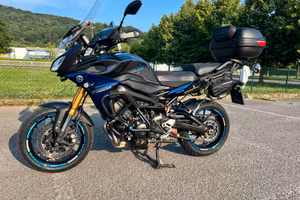 Yamaha tracer 900