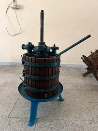 Torchio vinaio manuale