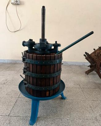 Torchio vinaio manuale