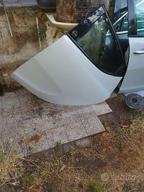 ricambi carrozzeria Lancia y ecoschic 2017