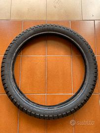 gomme moto semitassellate