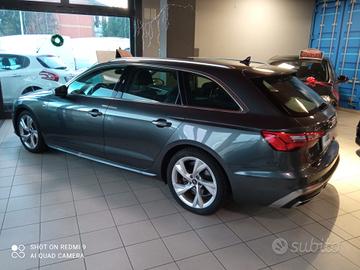Audi A4 Avant 30 TDI/136 CV S tronic S line editio