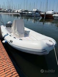 Gommone Selva 570 con motore 40XSR 40 CV anno 2022