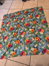 foulard floreale vintage azzurro con fiori tropica
