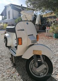 Vespa pk 125 automatica  elestart anno 1985 F. M. 