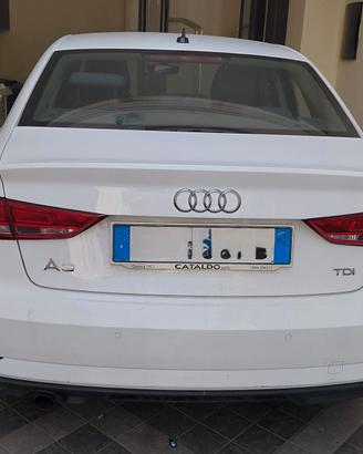 Auto Audi 3 1600 sedan anno 2016