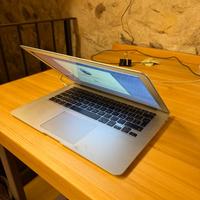 MacBook Air 13” Mid 2012