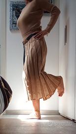 completo maglia gonna e cintura