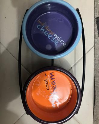 2 ciotole con supporto